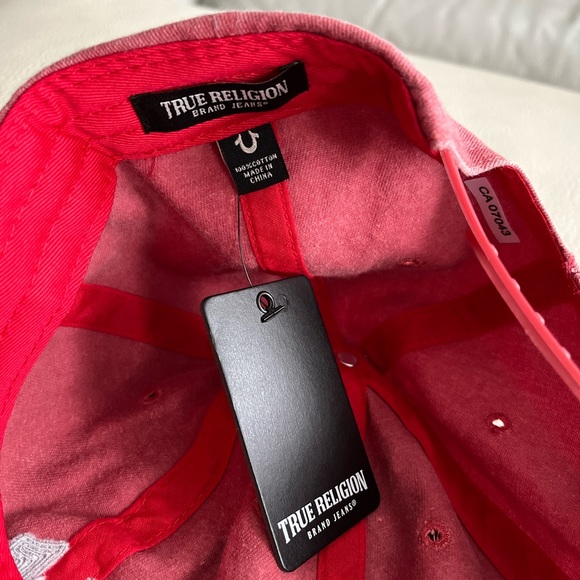 NWT - True Religion Baseball Cap - Picture 2 of 2